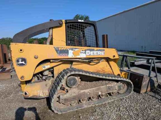 2007 John Deere CT332 - Image 2