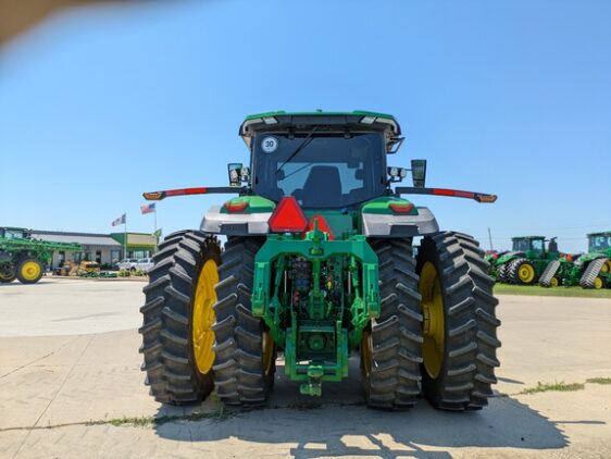 2024 John Deere 8R 410 - Image 4