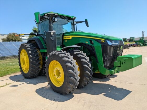 2024 John Deere 8R 410 - Image 3