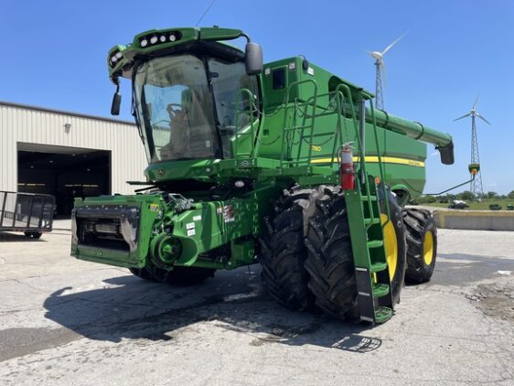2021 John Deere S780