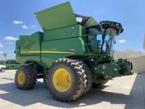 2022 John Deere S780