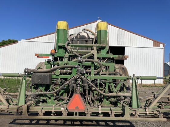 2019 John Deere R4038 - Image 4