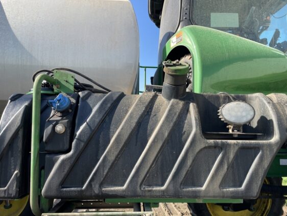 2019 John Deere R4038 - Image 31