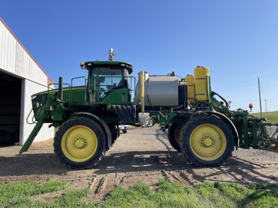 2019 John Deere R4038 - Image 2