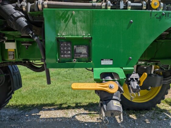 2021 John Deere R4044 - Image 22