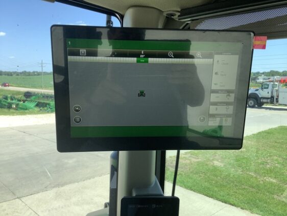 2024 John Deere 8R 410 - Image 29