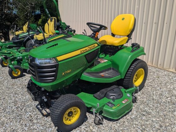 2023 John Deere X730