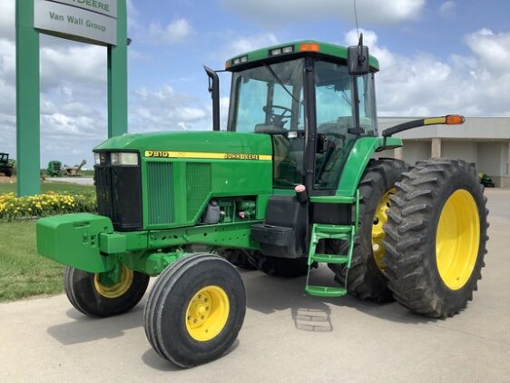 2002 John Deere 7810 - Image 2