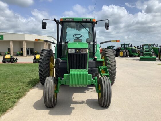 2002 John Deere 7810 - Image 10