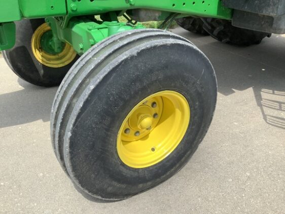 2002 John Deere 7810 - Image 11