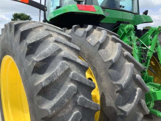 2002 John Deere 7810 - Image 13