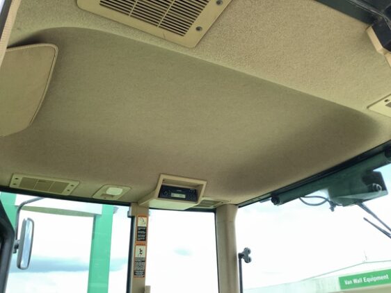 2002 John Deere 7810 - Image 20