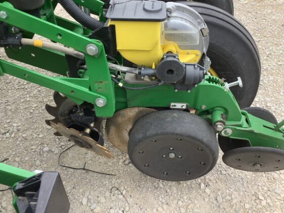 2014 John Deere 1770NT CCS - Image 10