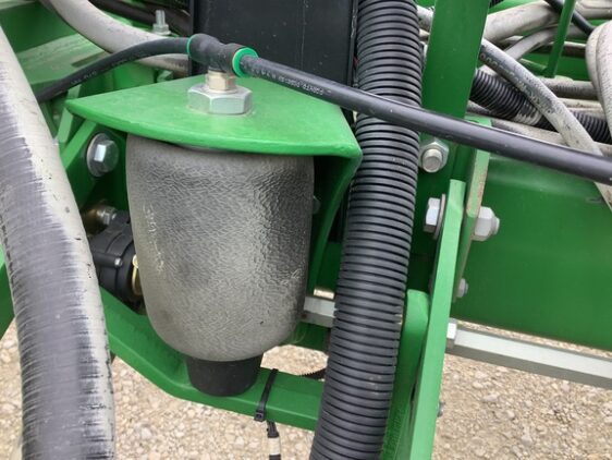 2014 John Deere 1770NT CCS - Image 14