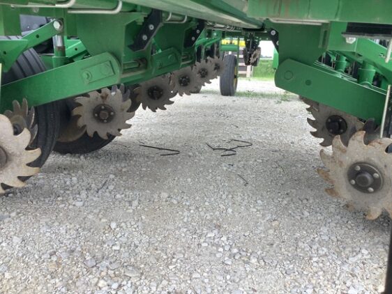 2014 John Deere 1770NT CCS - Image 18