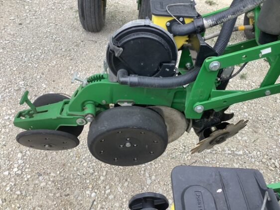 2014 John Deere 1770NT CCS - Image 15