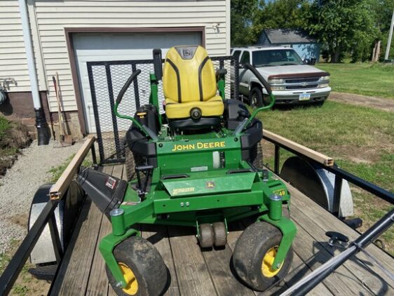 2021 John Deere Z740R - Image 2