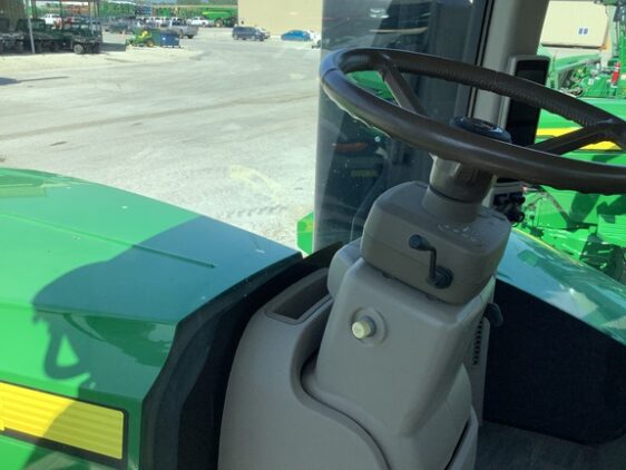 2017 John Deere 9620RX - Image 17