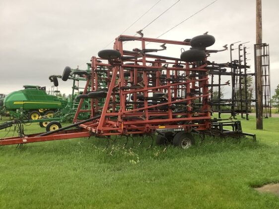 Case IH Tiger-Mate II  48' - Image 2