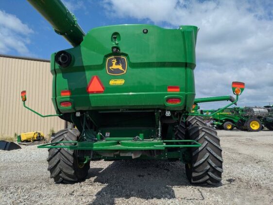 2022 John Deere S780 - Image 3