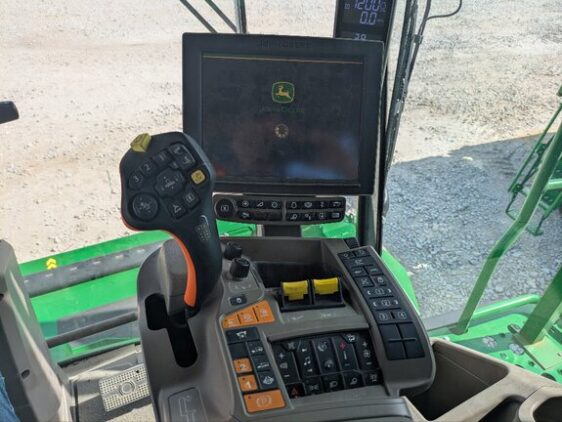 2021 John Deere X9 1100 - Image 7