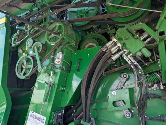 2021 John Deere X9 1100 - Image 19