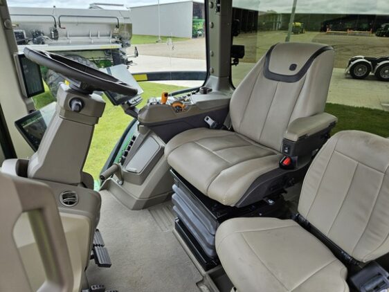 2024 John Deere 8R 410 - Image 21