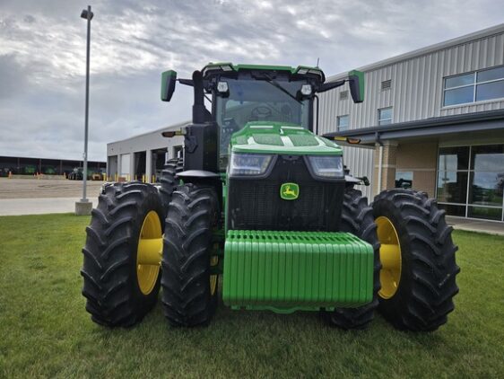 2024 John Deere 8R 410 - Image 9
