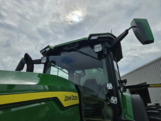 2024 John Deere 8R 410 - Image 8