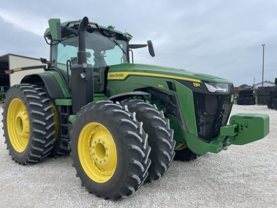 2024 John Deere 8R 310 - Image 3