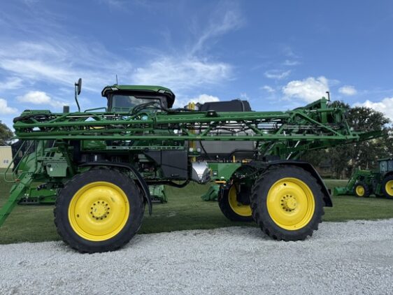 2024 John Deere 412R - Image 4