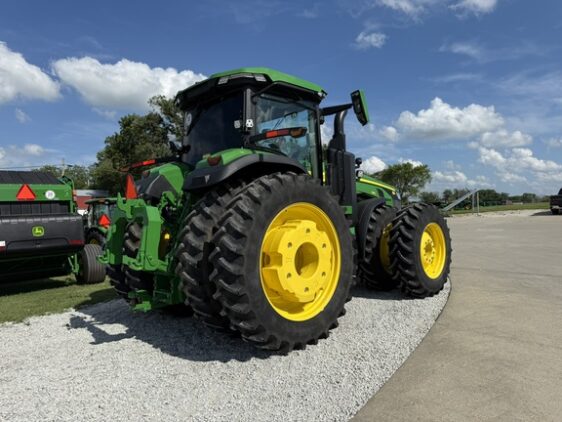 2024 John Deere 8R 410 - Image 5