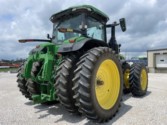 2024 John Deere 8R 310 - Image 6
