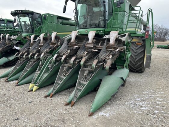 2023 John Deere C12F