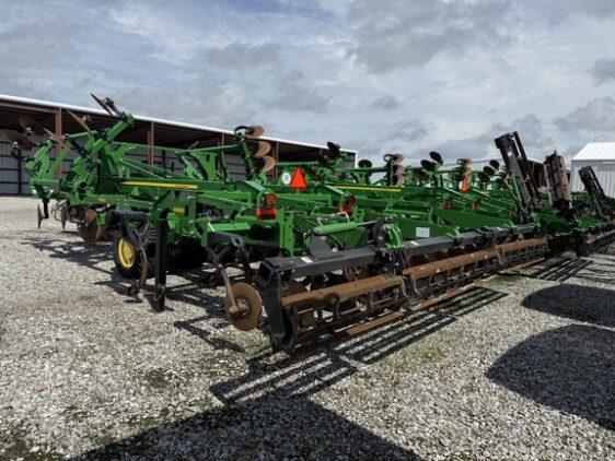 2024 John Deere 2730 - Image 4