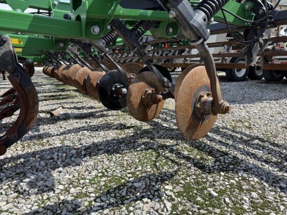 2024 John Deere 2730 - Image 6