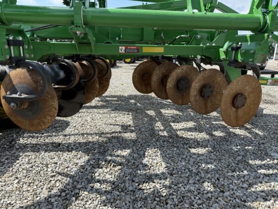 2024 John Deere 2730 - Image 12