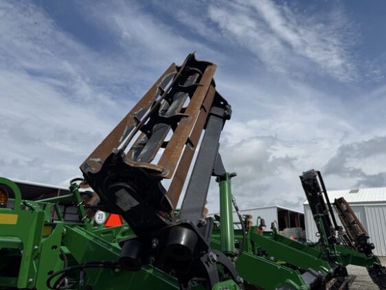 2024 John Deere 2730 - Image 13