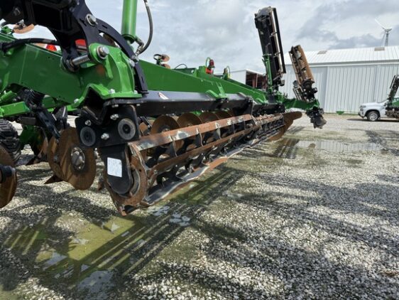 2024 John Deere 2730 - Image 12