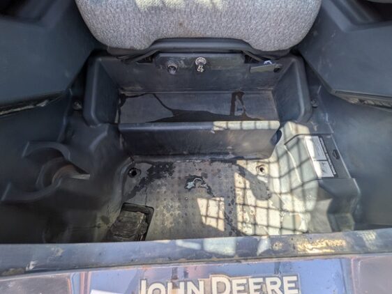 2021 John Deere 331G - Image 19