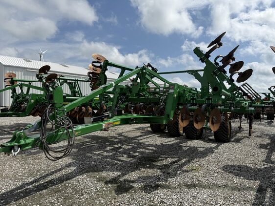 2024 John Deere 2730