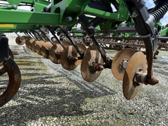 2024 John Deere 2730 - Image 3