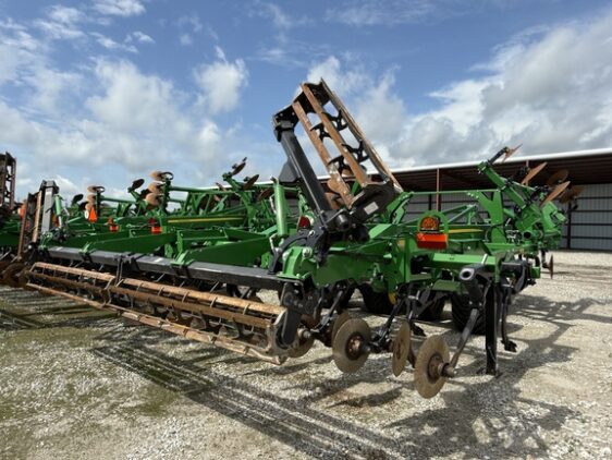 2024 John Deere 2730 - Image 3