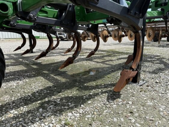 2024 John Deere 2730 - Image 10