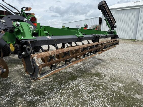 2024 John Deere 2730 - Image 13