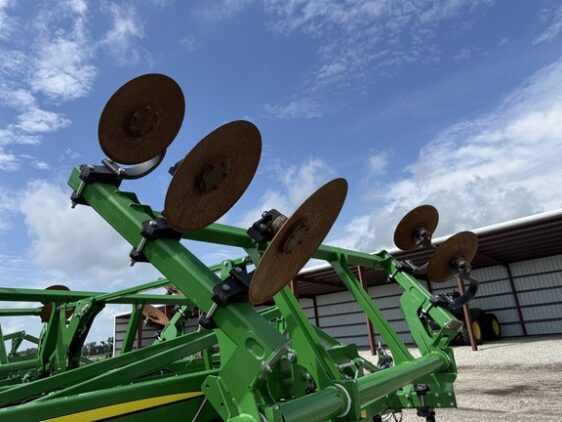 2024 John Deere 2730 - Image 18