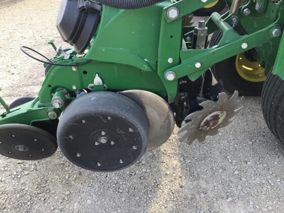 2011 John Deere DB90 - Image 10