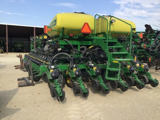 2011 John Deere DB90 - Image 7