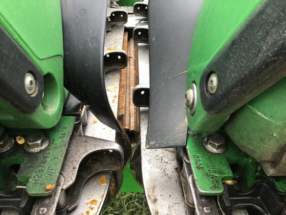 2020 John Deere 712FC - Image 10