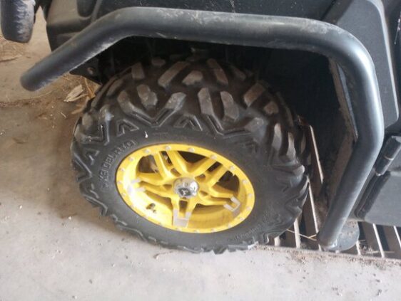 2021 John Deere XUV 835R - Image 9